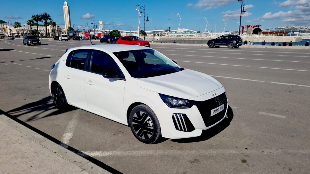 Car rental in Tangier city center